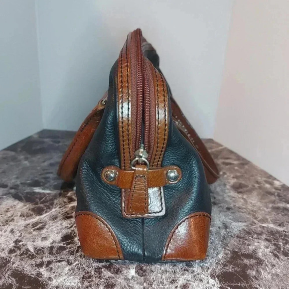 Danier | Super Cute Mini Handbag Black  and Brown Leather with Silver Hardware - Picture 5 of 16